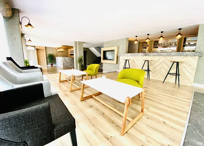 Hotel Am Royal City